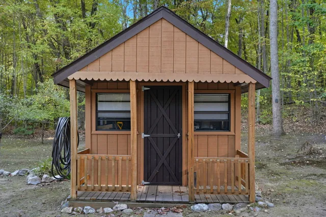 $300,000 | 10368 Schwyz Drive, Reed City, MI 49677