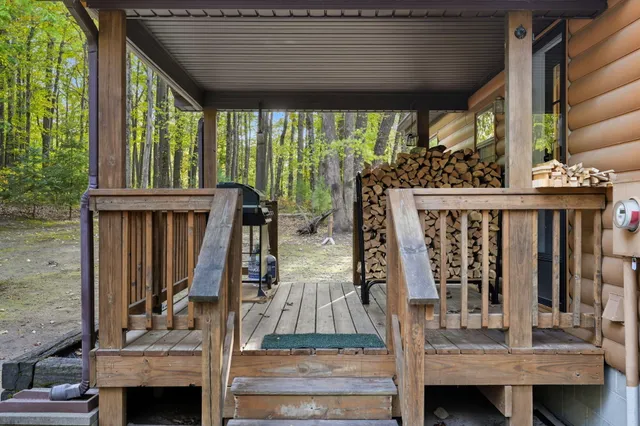 $300,000 | 10368 Schwyz Drive, Reed City, MI 49677