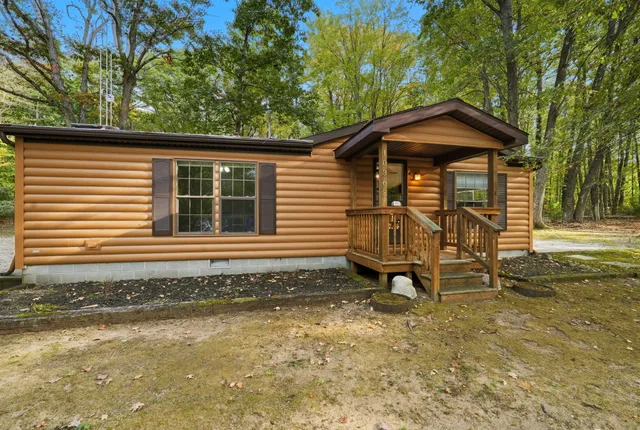 $300,000 | 10368 Schwyz Drive, Reed City, MI 49677