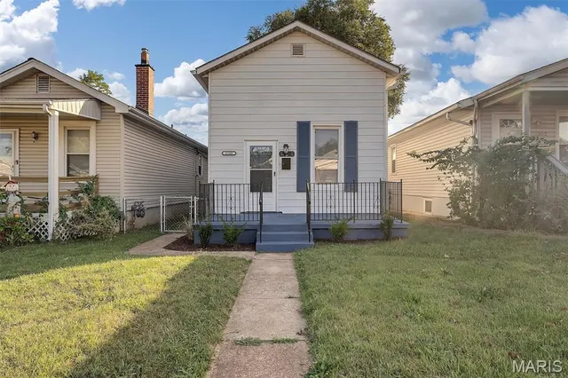 $208,900 | 6300 Fyler Avenue, St. Louis, MO 63139