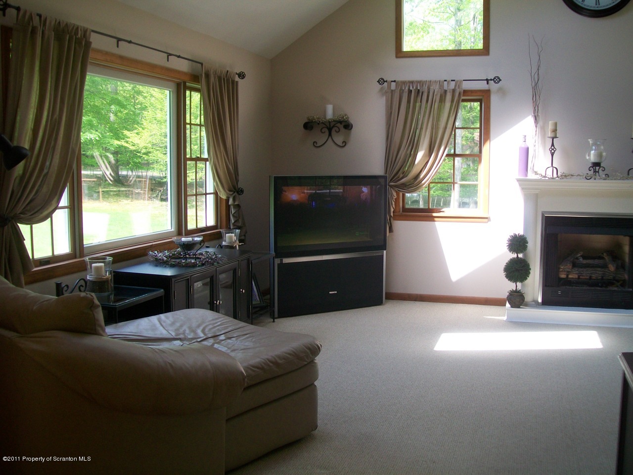 134 Meadowbrook Road Tafton, PA 18464 - Photo 23 of 52 Gallery Image 23