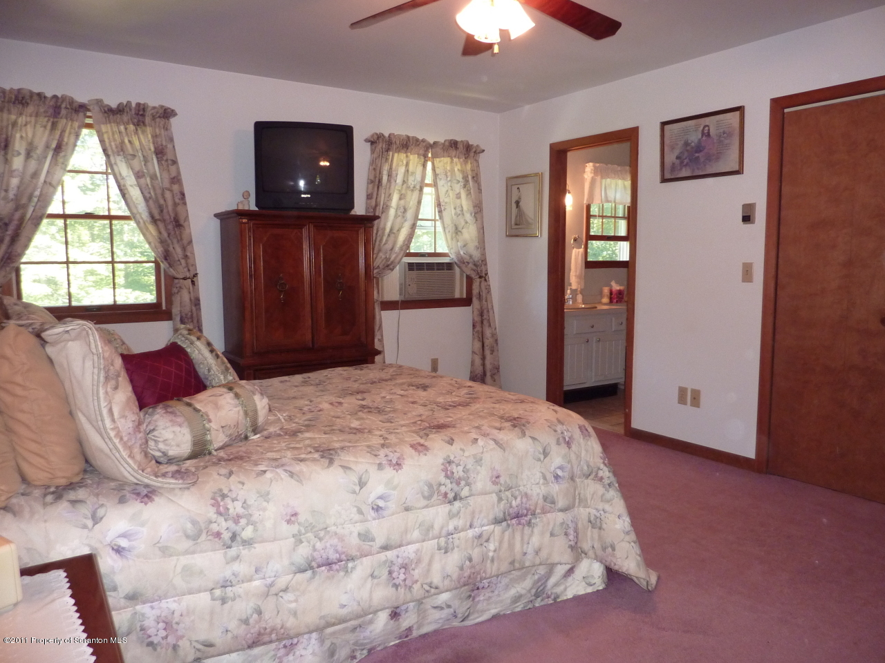 134 Meadowbrook Road Tafton, PA 18464 - Photo 33 of 52 Gallery Image 33