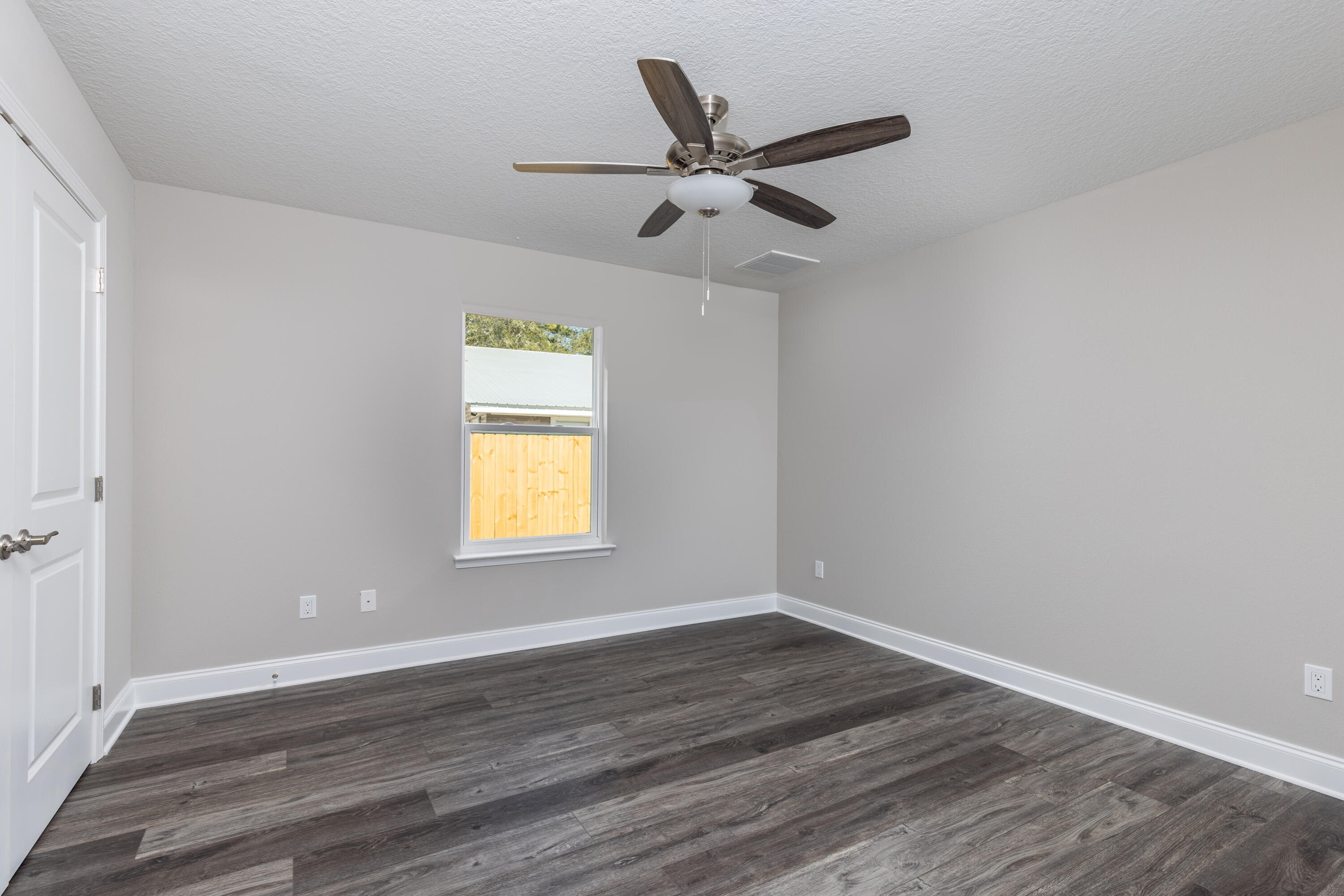 502 Manchester Road Fort Walton Beach, FL 32547 - Photo 17 of 28 Gallery Image 17