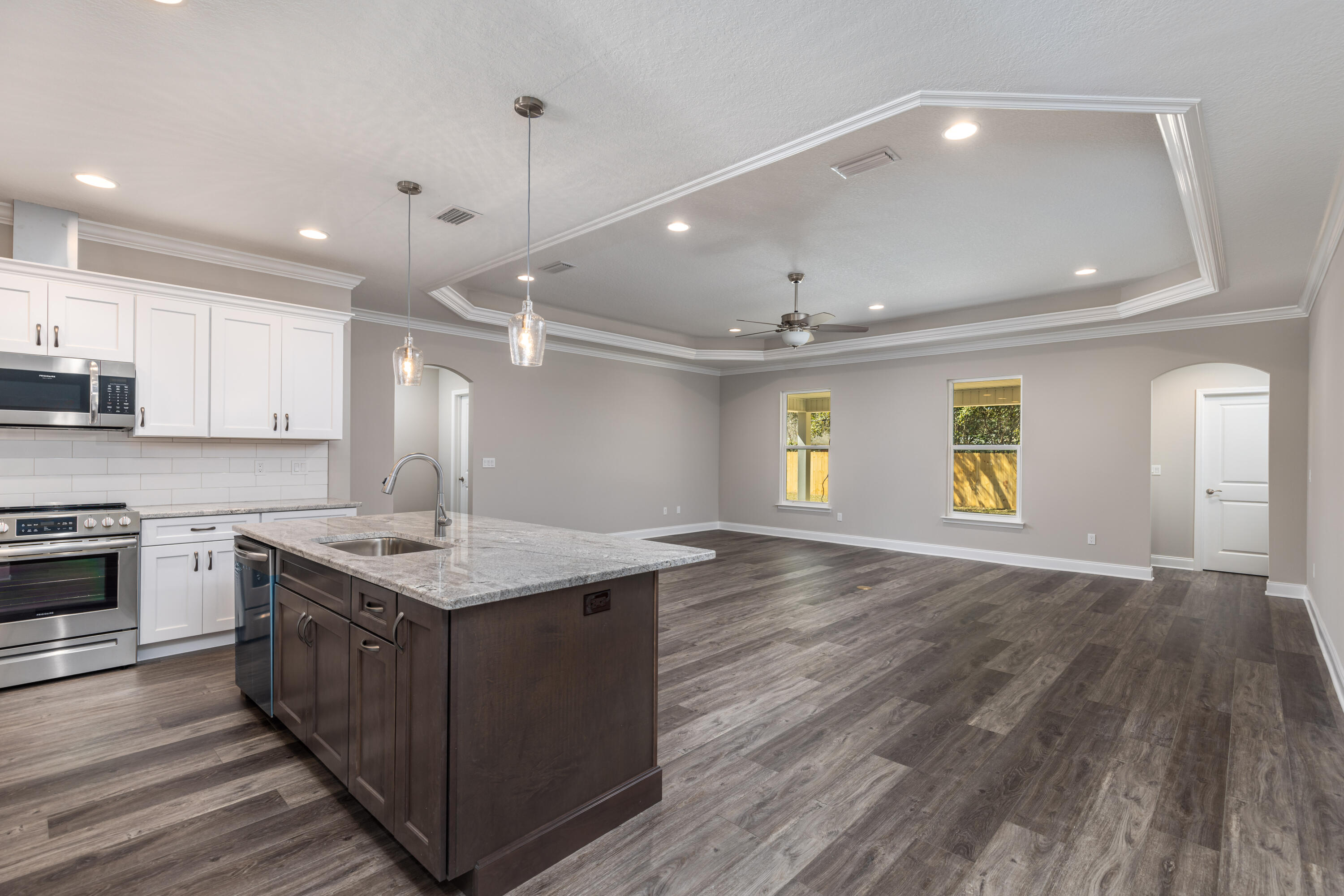 502 Manchester Road Fort Walton Beach, FL 32547 - Photo 5 of 28 Gallery Image 5