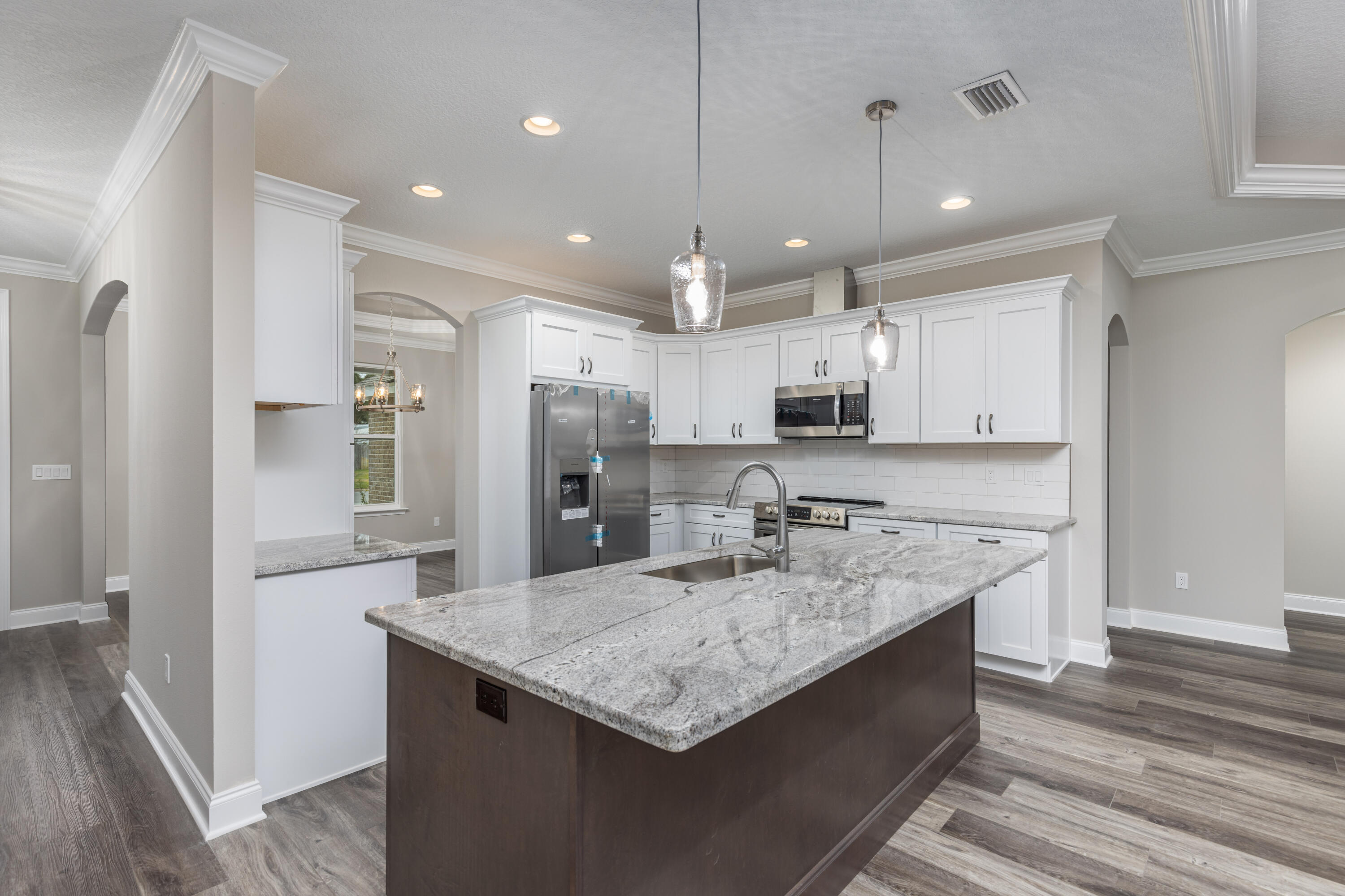 502 Manchester Road Fort Walton Beach, FL 32547 - Photo 6 of 28 Gallery Image 6