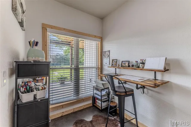 $600,000 | 15191 Pecan Drive, Lebanon, MO 65536