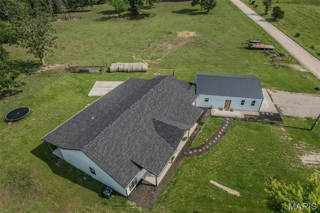 $600,000 | 15191 Pecan Drive, Lebanon, MO 65536