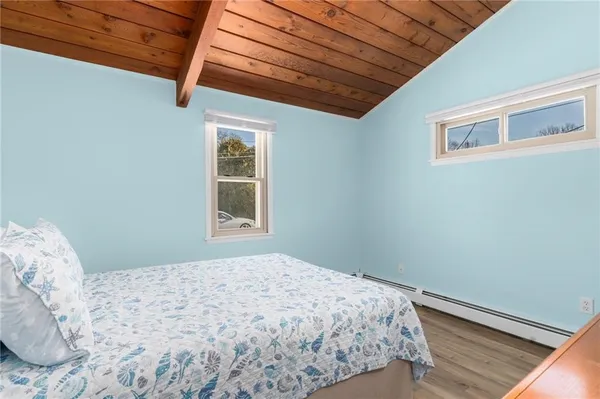 $2,200 | 84 Oak Street, South Kingstown, RI 02879