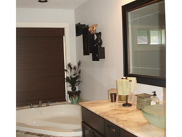 116 North Sewalls Point Road Sewall's Point, FL 34996 - Photo 15 of 22 Gallery Image 15