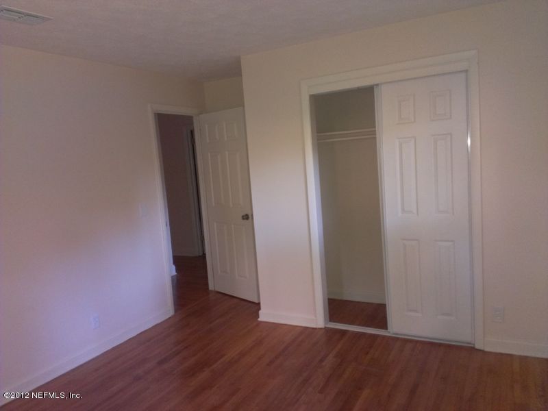1715 Samontee Road Jacksonville, FL 32211 - Photo 17 of 18 Bedroom 3