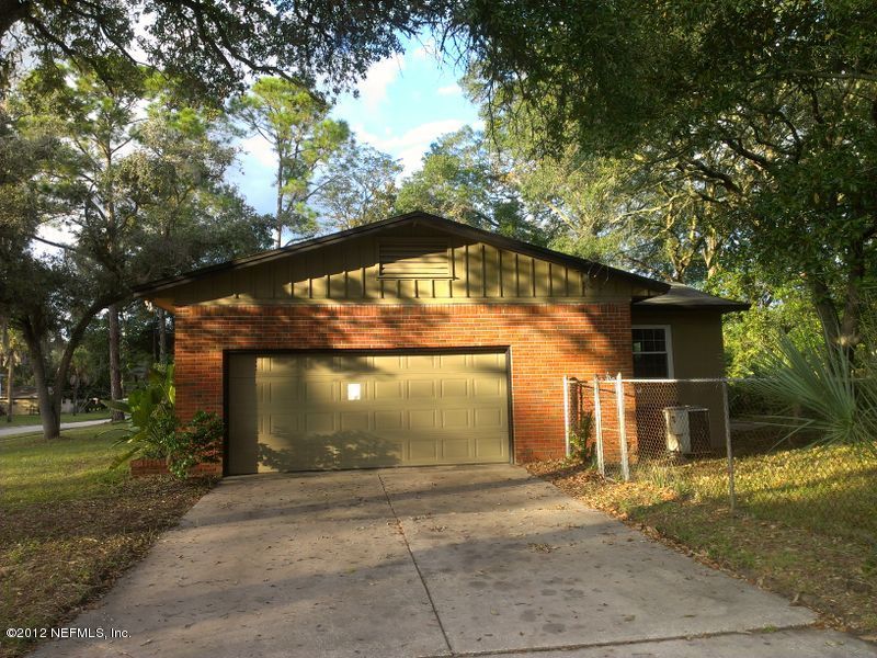 1715 Samontee Road Jacksonville, FL 32211 - Photo 4 of 18 Side