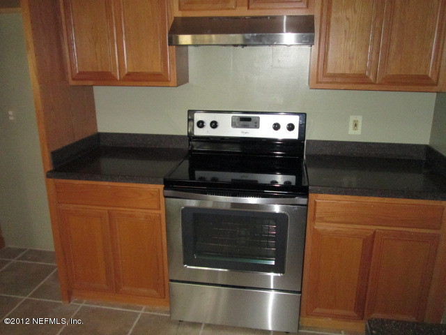 1715 Samontee Road Jacksonville, FL 32211 - Photo 7 of 18 Kitchen