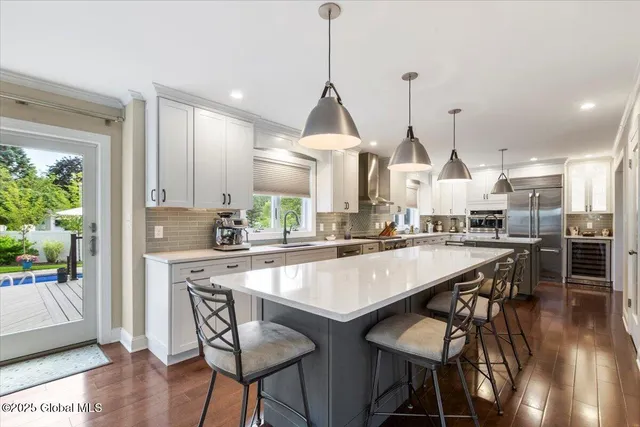 $635,000 | 14 Wyngate Road, Bethlehem, NY 12077