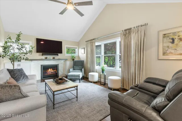 $635,000 | 14 Wyngate Road, Bethlehem, NY 12077