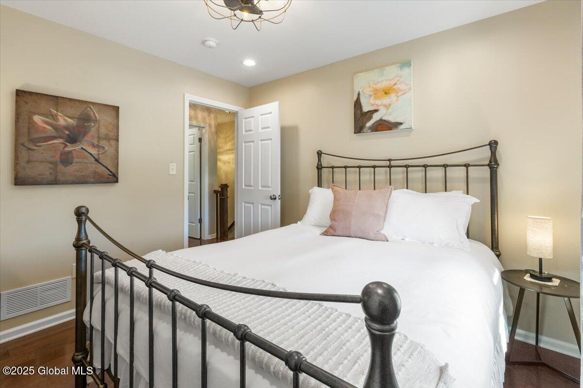 14 Wyngate Road Bethlehem, NY 12077 - Photo 26 of 57 28-MW2_5783