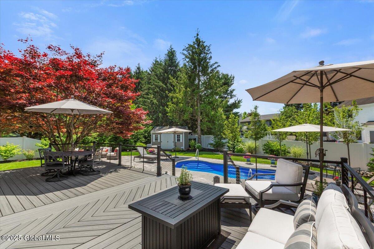 14 Wyngate Road Bethlehem, NY 12077 - Photo 36 of 57 06-MW2_5526