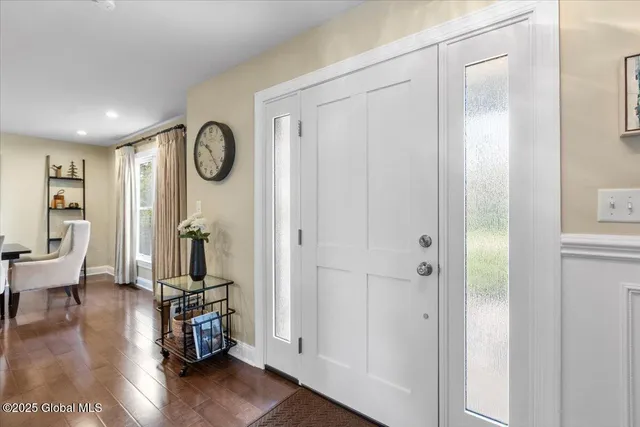 $635,000 | 14 Wyngate Road, Bethlehem, NY 12077