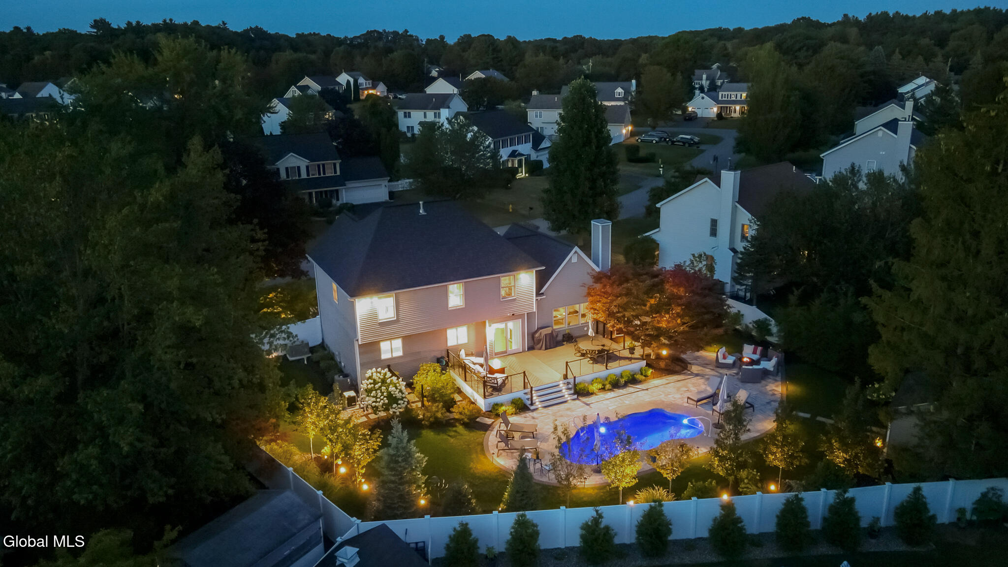 14 Wyngate Road Bethlehem, NY 12077 - Photo 52 of 57 09-DJI_0052_1