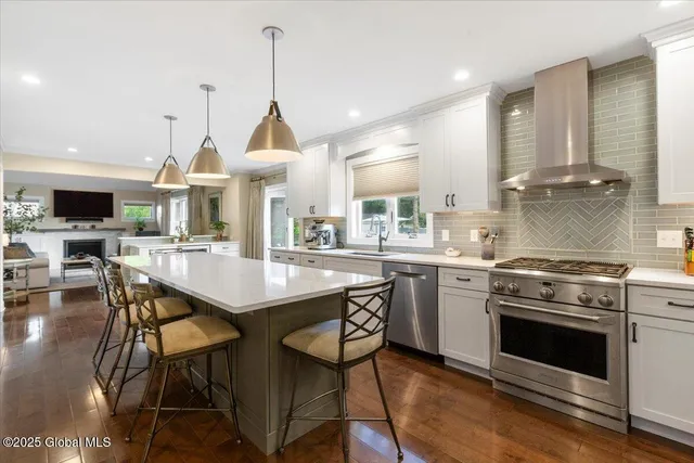 $635,000 | 14 Wyngate Road, Bethlehem, NY 12077