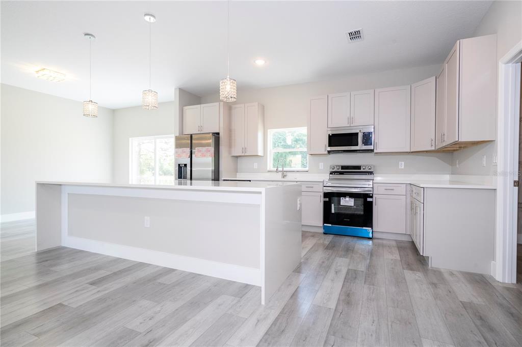 7916 Granada Road Sebring, FL 33876 - Photo 11 of 44