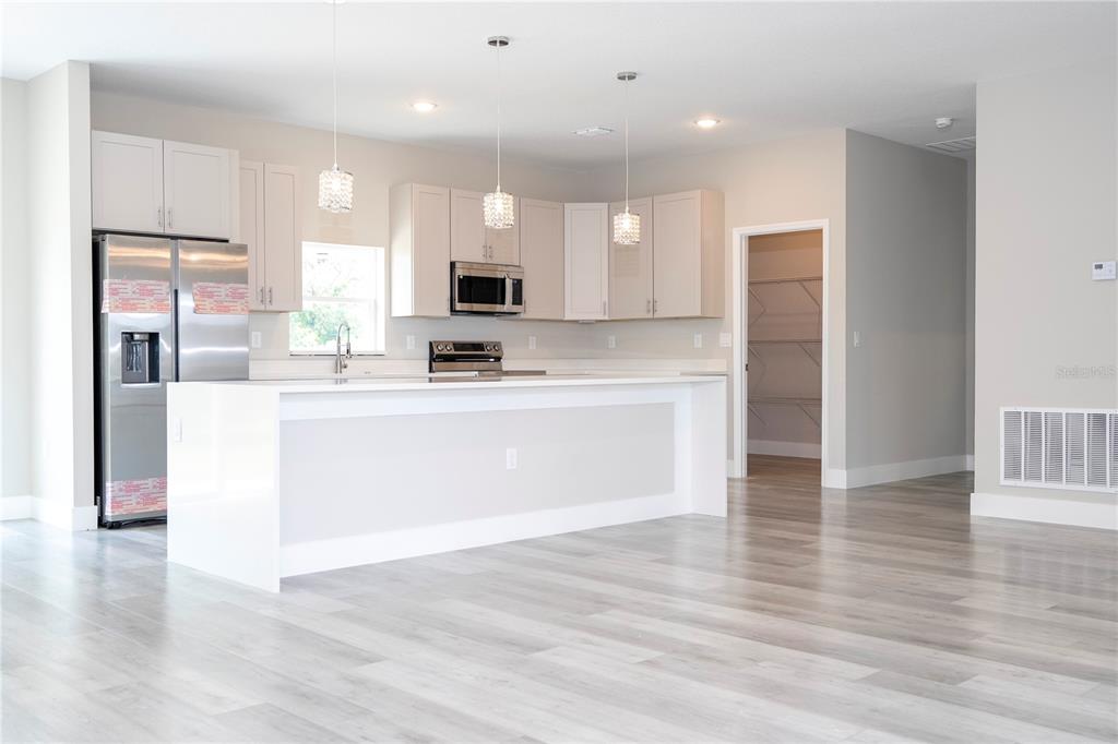 7916 Granada Road Sebring, FL 33876 - Photo 5 of 44