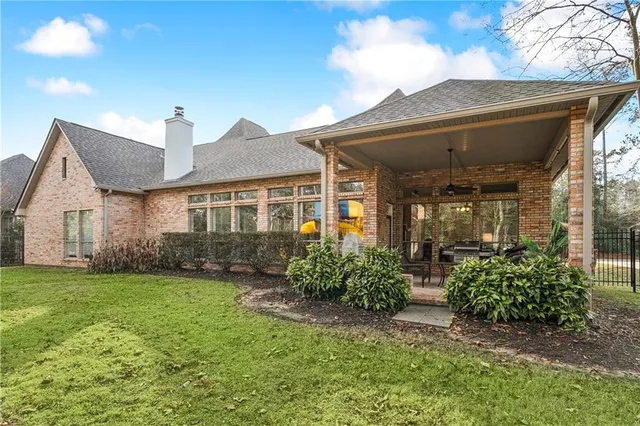 $669,000 | 164 Glendurgan Way, Madisonville, LA 70447