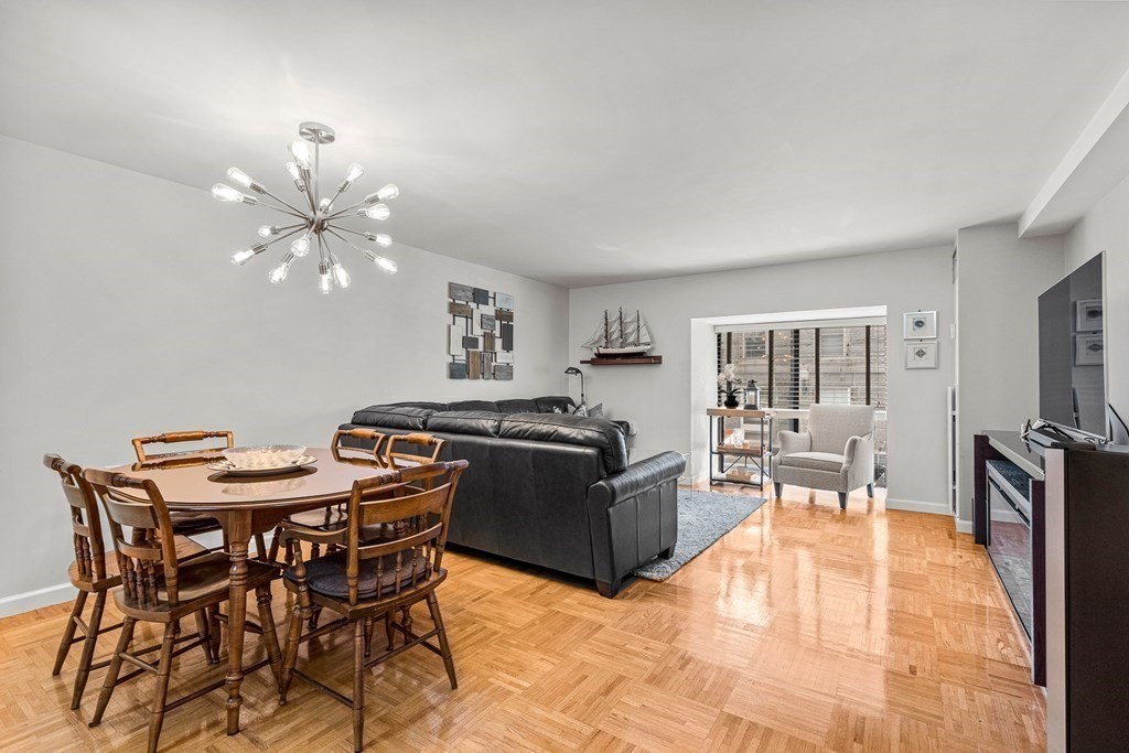 357 Commercial Street, Unit 17 Boston, MA 02109 - Photo 5 of 20