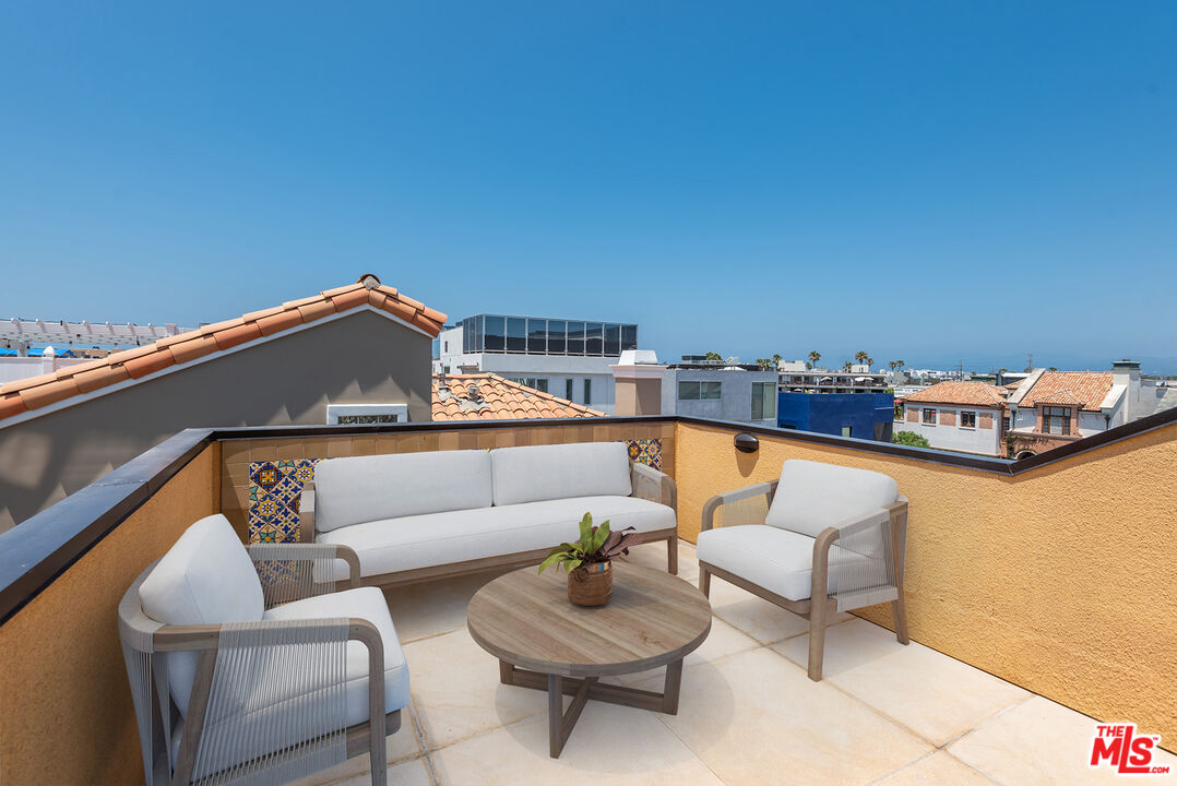 117 Ketch Mall Marina del Rey, CA 90292 - Photo 28 of 43