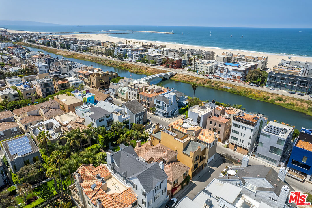 117 Ketch Mall Marina del Rey, CA 90292 - Photo 42 of 43 an aerial view of a city with ocean view
