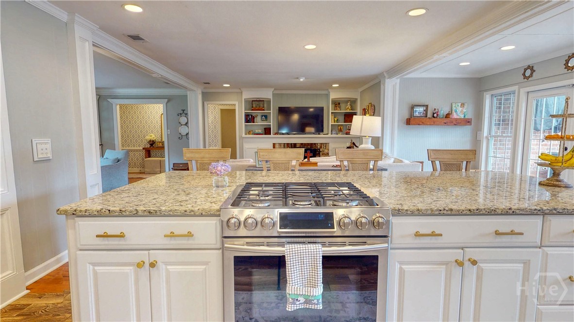 1605 Fox Hall Road Savannah, GA 31406 - Photo 16 of 39