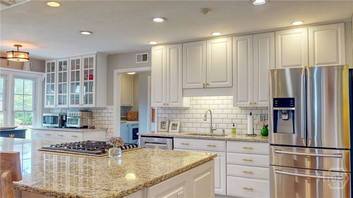 1605 Fox Hall Road Savannah, GA 31406 - Photo 3 of 39