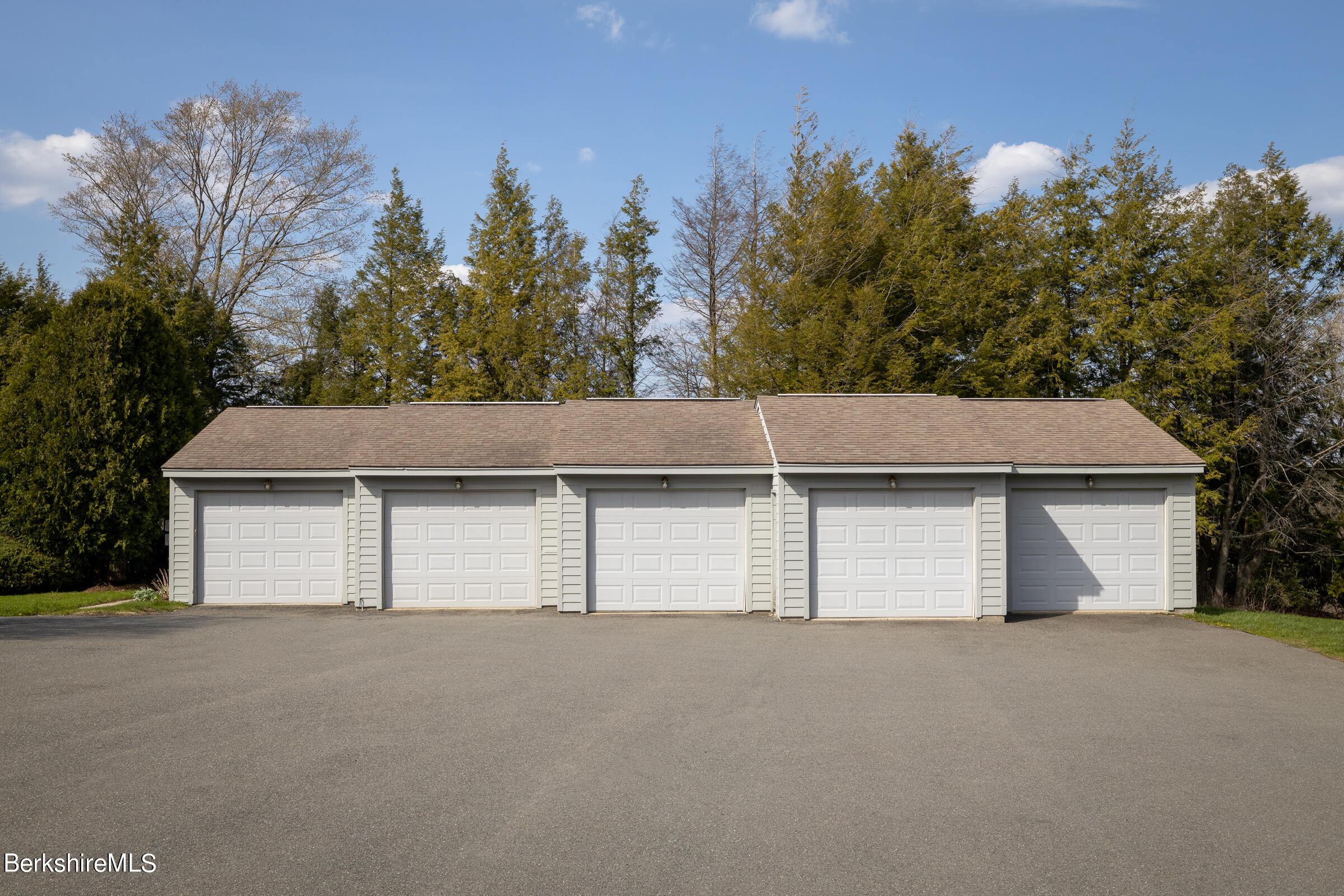 200 Old Stockbridge Road, Unit V2 Lenox, MA 01240 - Photo 20 of 26 Unit #2 has a one car garage