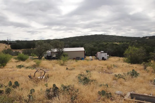 $295,000 | 2 Sd 45682, Rocksprings, TX 78880