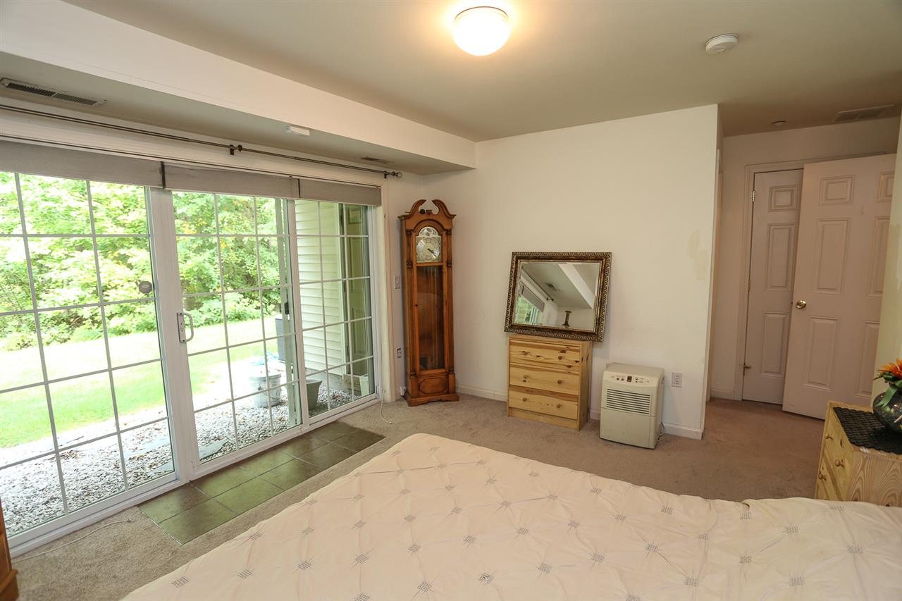 95 Hackett Hill Road, Unit 95 Manchester, NH 03102 - Photo 24 of 31