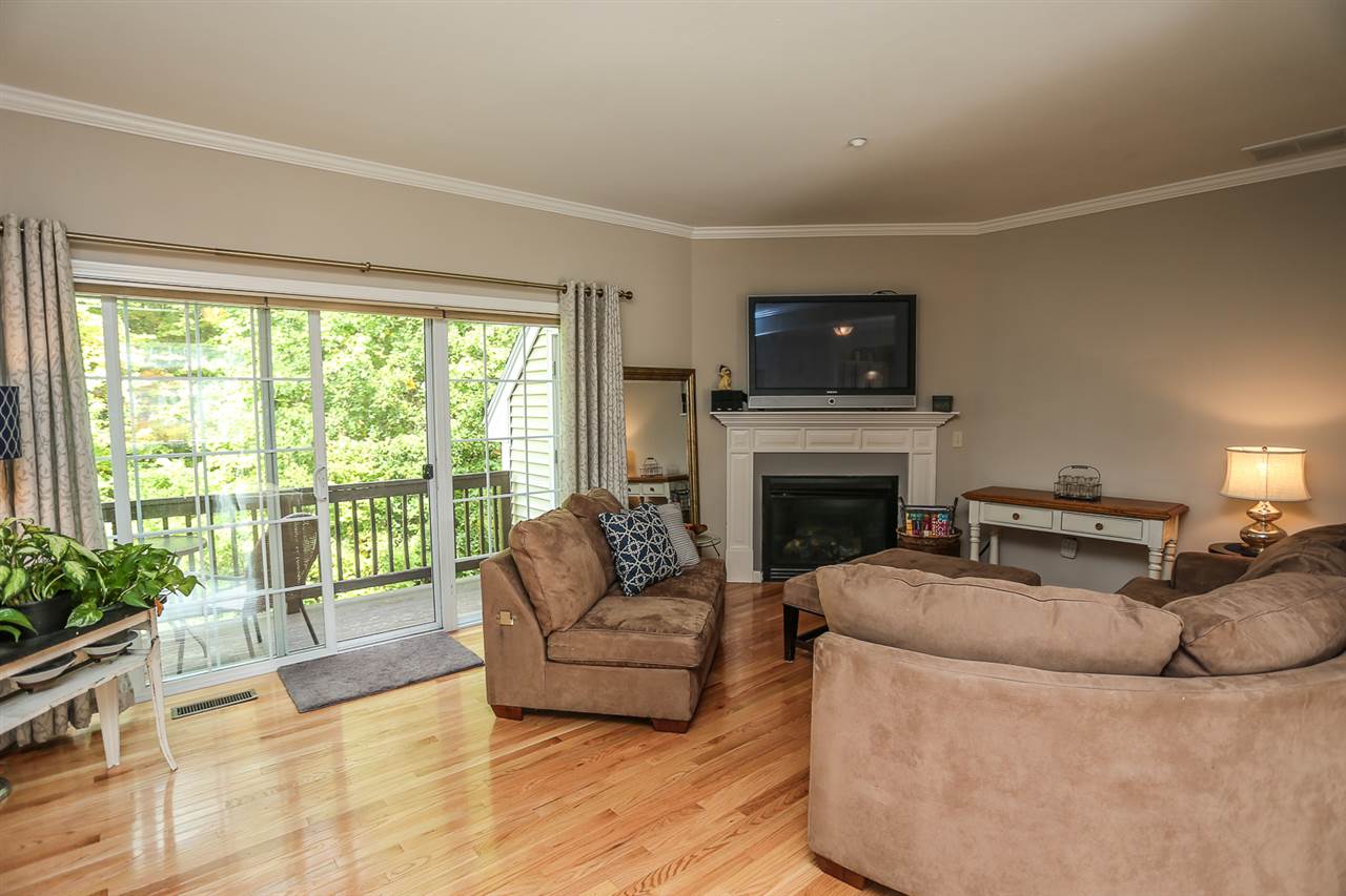 95 Hackett Hill Road, Unit 95 Manchester, NH 03102 - Photo 8 of 31