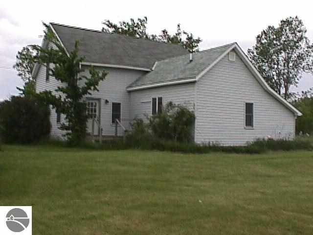 2742 West Huron Road Standish, MI 48658 - Photo 1 of 8 1751869.JPG