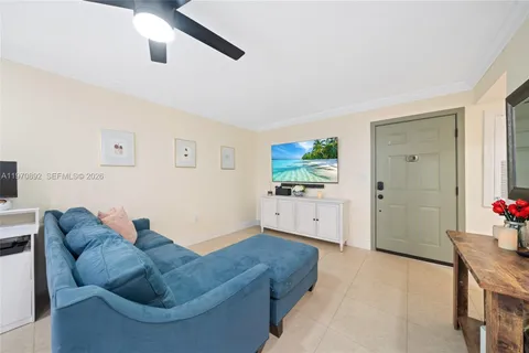 $265,000 | 15599 Southwest 106th Lane, Unit 1209, Miami, FL 33196