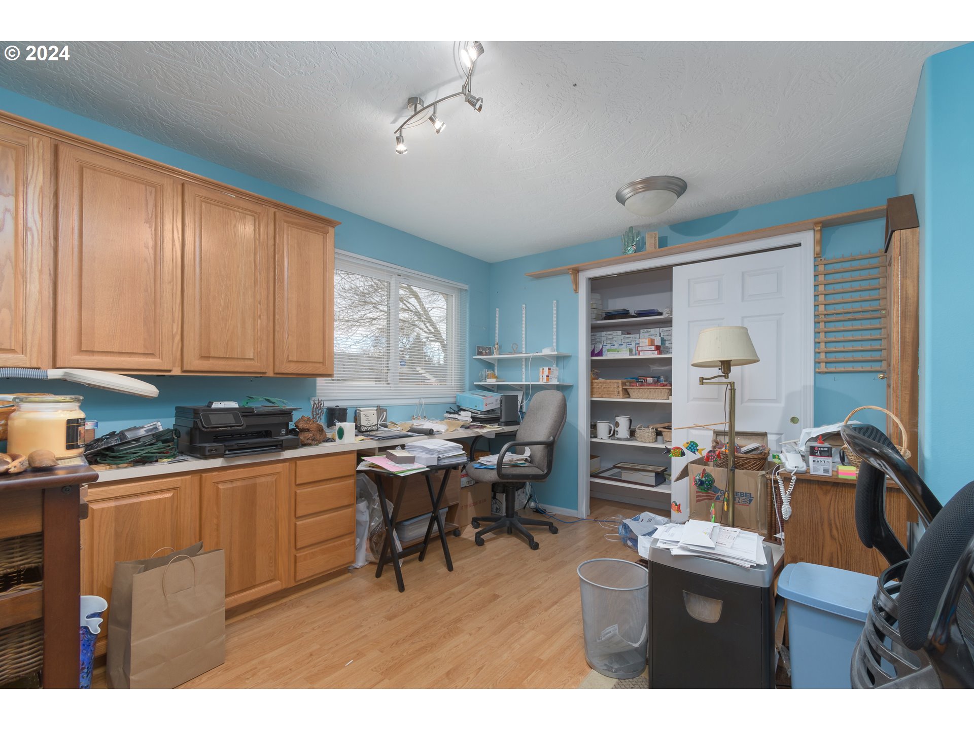 2969 Brett Loop Eugene, OR 97404 - Photo 24 of 33 a view of a kitchen and dining room