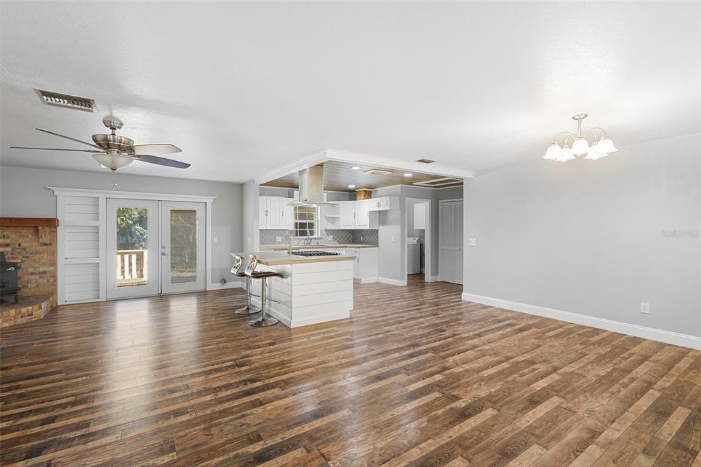 1385 East Taylor Road DeLand, FL 32720 - Photo 9 of 34