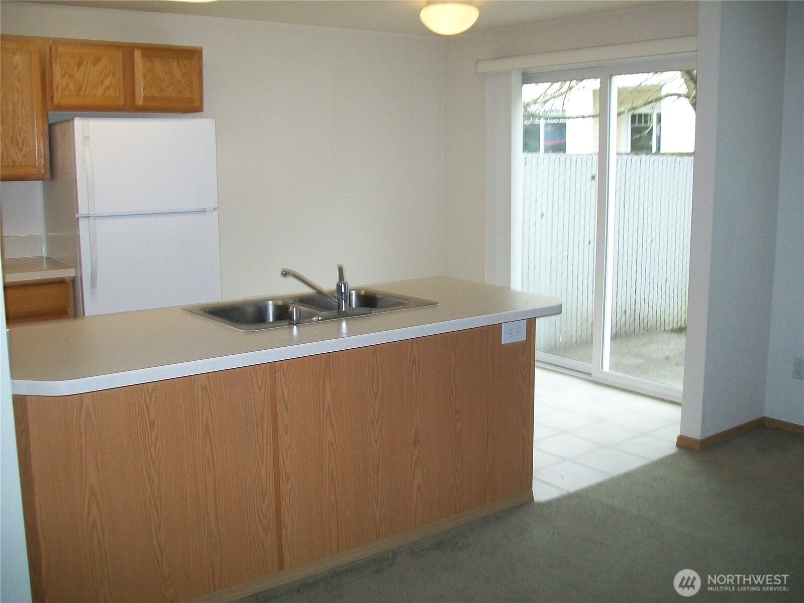 1116 Golf Club Road Southeast, Unit B Lacey, WA 98503 - Photo 3 of 8