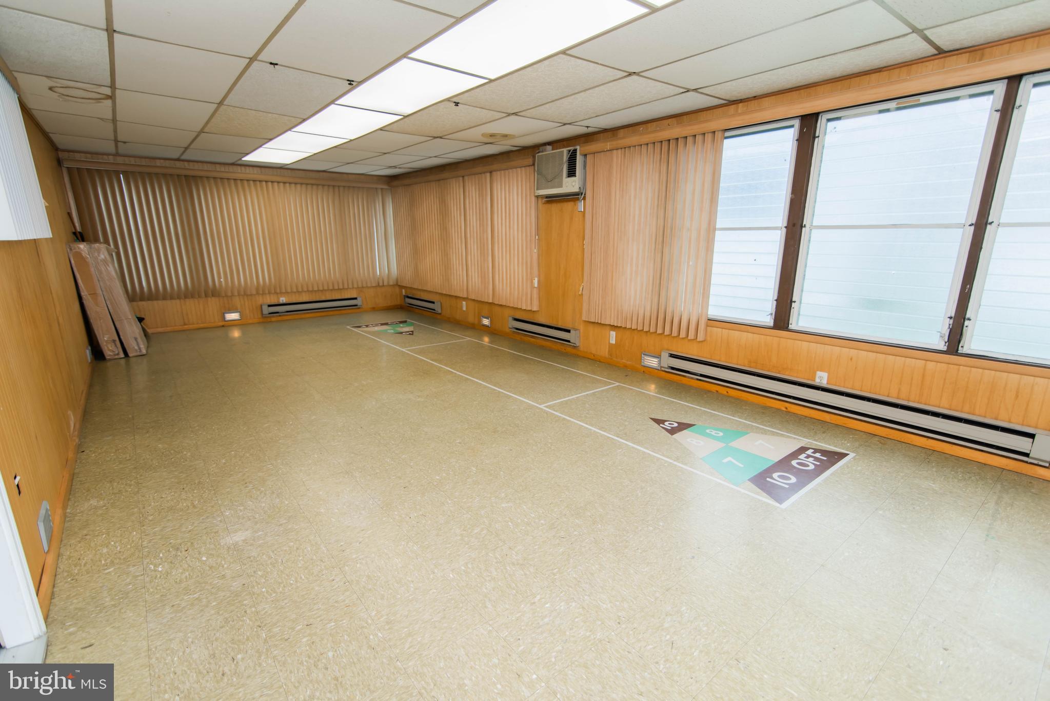 55 Margin Road Levittown, PA 19056 - Photo 14 of 36 Gallery Image 14
