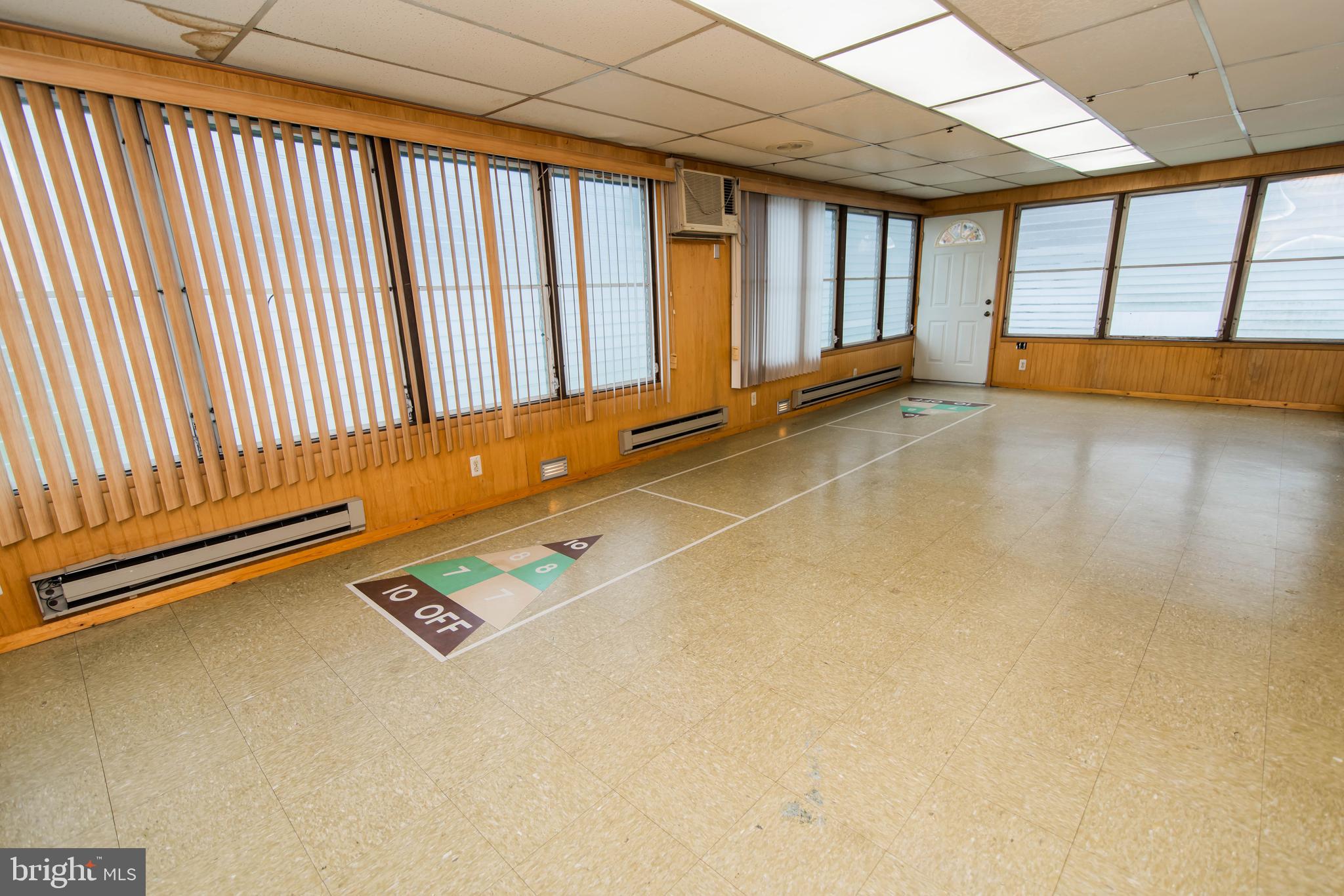 55 Margin Road Levittown, PA 19056 - Photo 15 of 36 Gallery Image 15