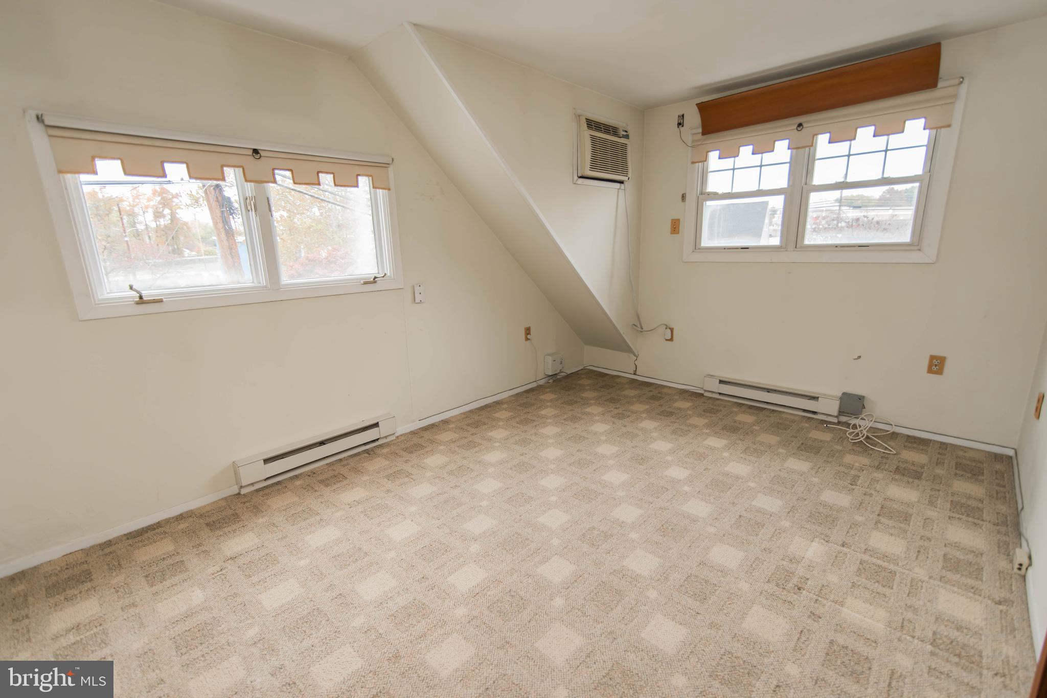55 Margin Road Levittown, PA 19056 - Photo 29 of 36 Gallery Image 29