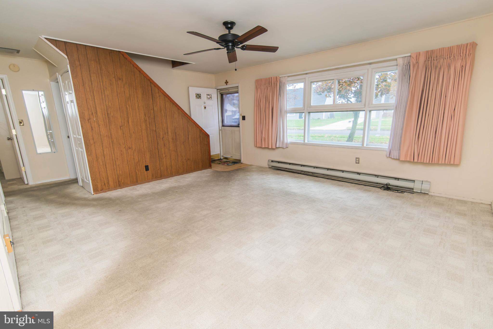 55 Margin Road Levittown, PA 19056 - Photo 5 of 36 Gallery Image 5