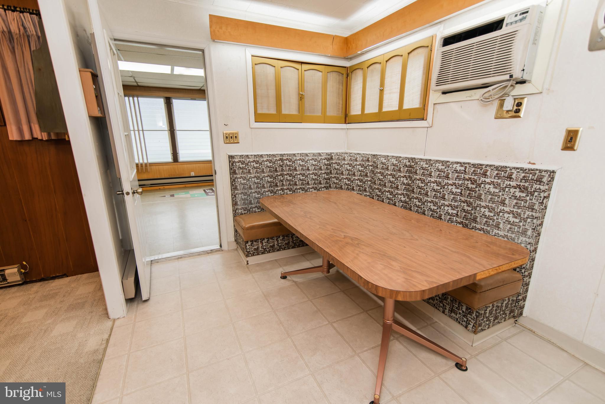 55 Margin Road Levittown, PA 19056 - Photo 9 of 36 Gallery Image 9