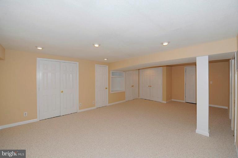 4227 Jackson Mill Road Haymarket, VA 20169 - Photo 15 of 25 Recreation Room