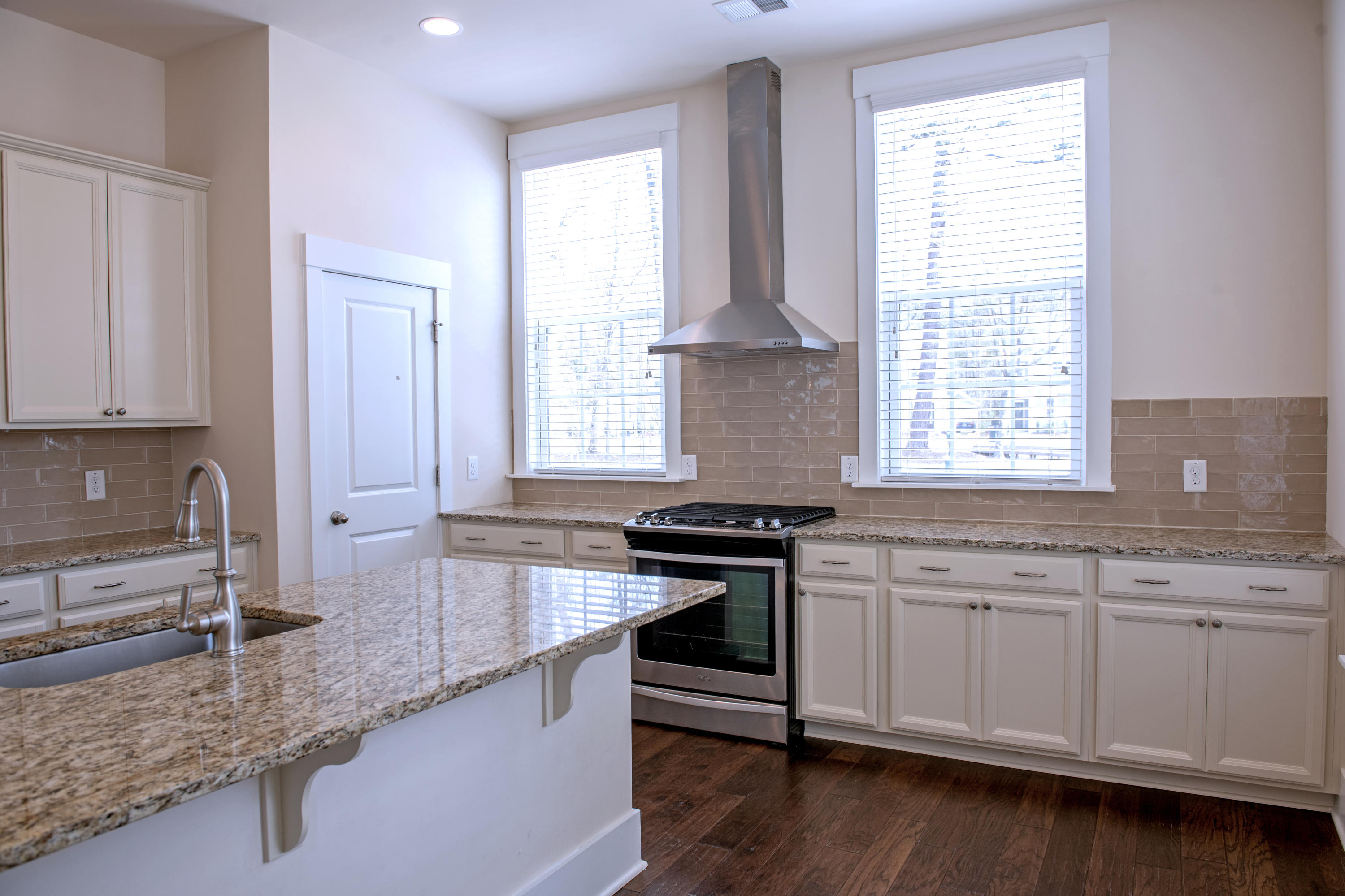 1868 Fleming Woods Road Charleston, SC 29412 - Photo 1 of 34 close kitchen