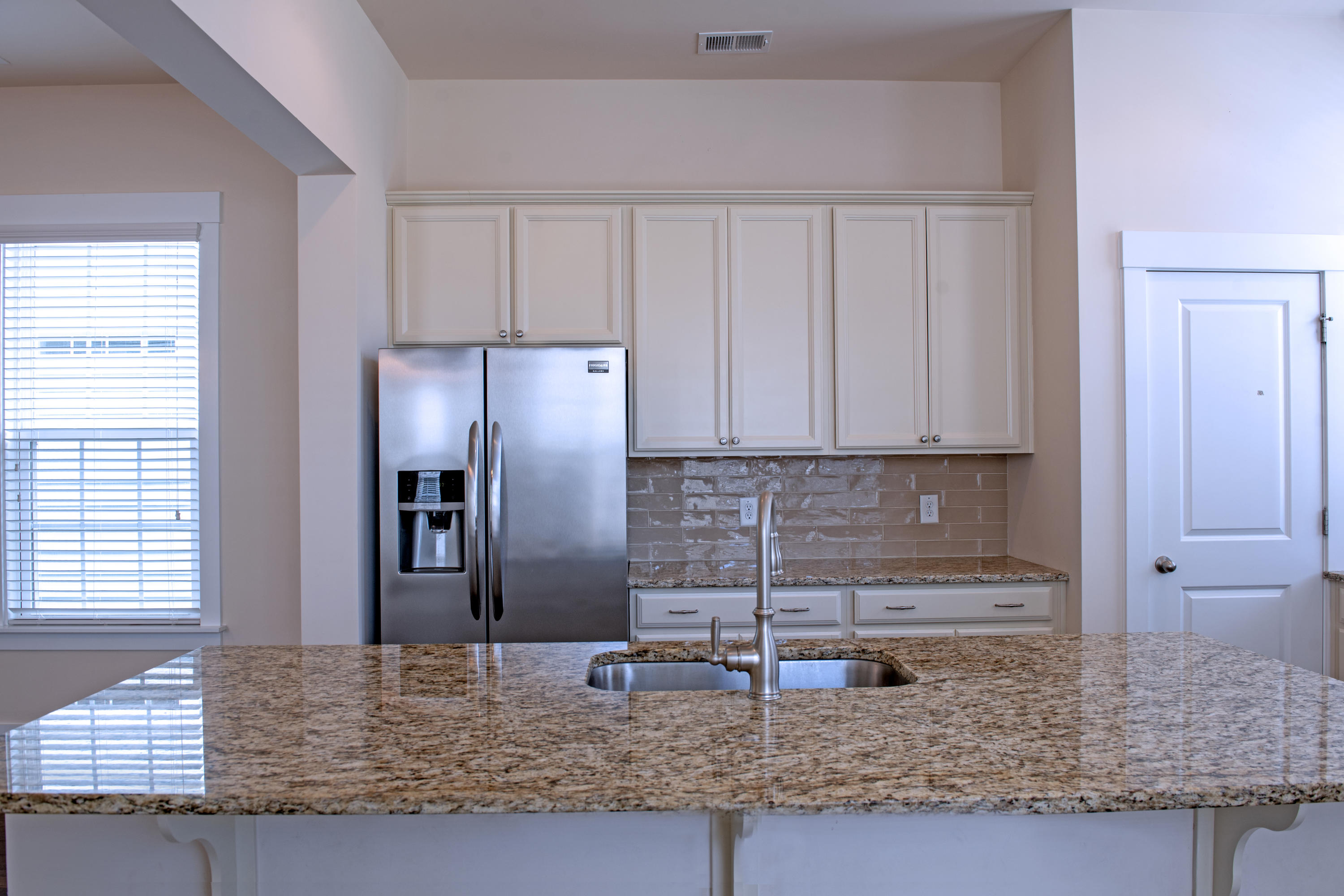 1868 Fleming Woods Road Charleston, SC 29412 - Photo 11 of 34 island