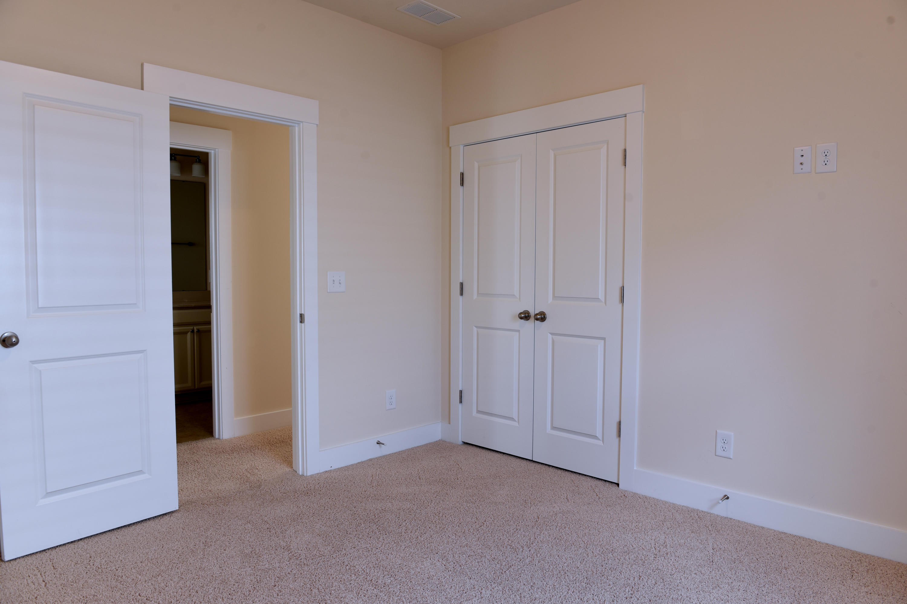 1868 Fleming Woods Road Charleston, SC 29412 - Photo 19 of 34 be 2 2