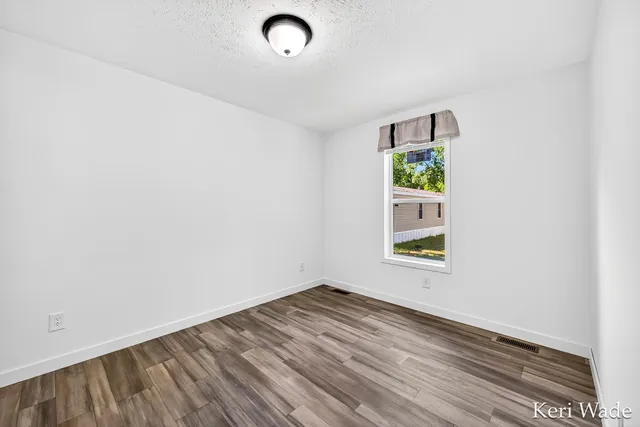 $84,900 | 2340 Beech Lane, Twin Lake, MI 49457